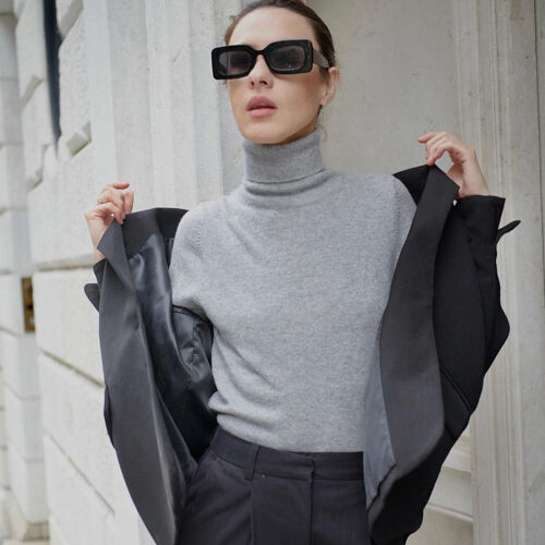 Pull basique à col roulé en cachemire biologique